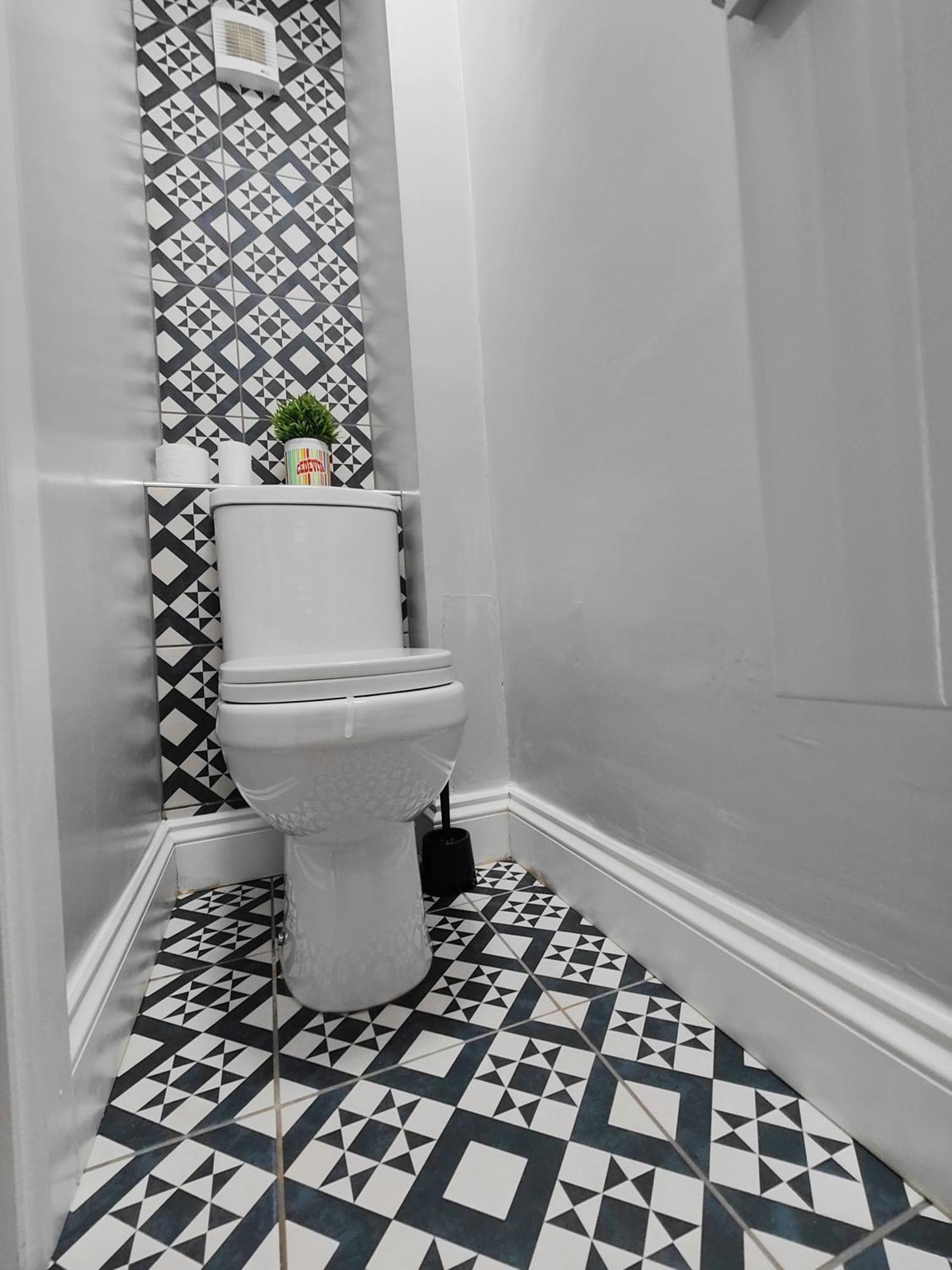 Апартаменты Lovely House In Great Location